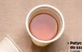 Kubki z trzciną cukrowej