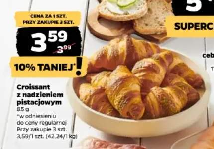 Croissant z nadzieniem pistacjowym